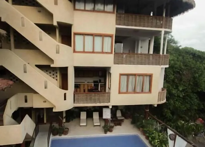 Azucenas Zihuatanejo