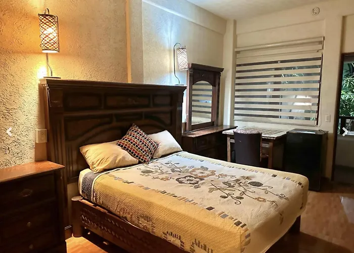 Azucenas Aparthotel Zihuatanejo