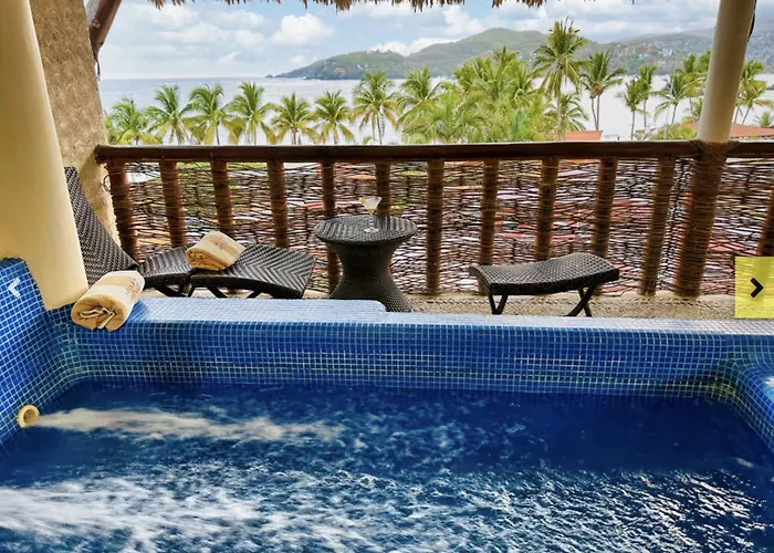 Azucenas Aparthotel