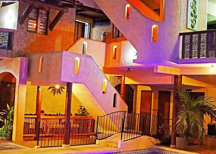 Azucenas Aparthotel