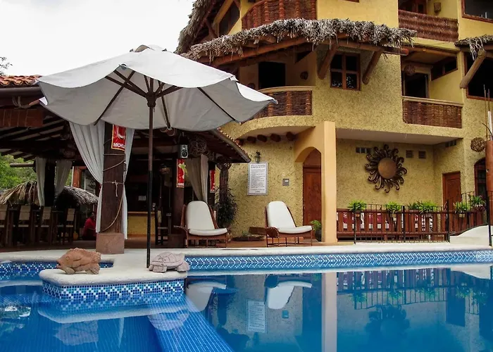 Aparthotel Azucenas