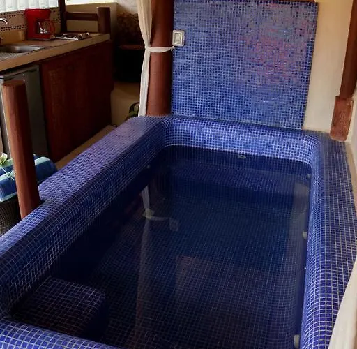 Azucenas Aparthotel Zihuatanejo