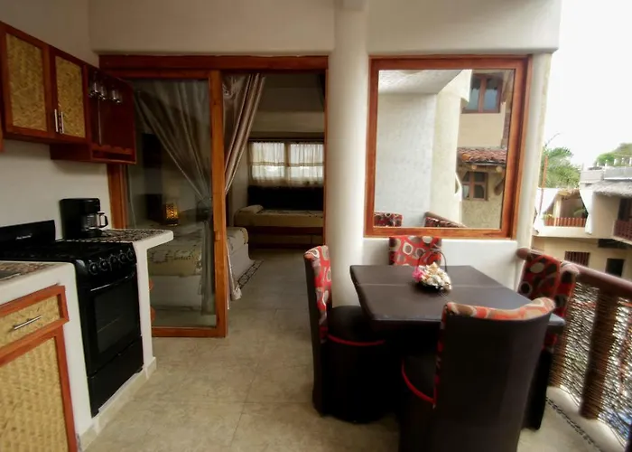Aparthotel Azucenas