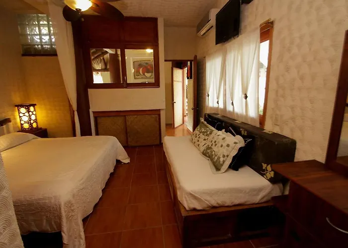 Azucenas Aparthotel 3*