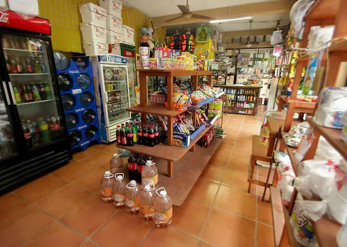 Azucenas Aparthotel Zihuatanejo