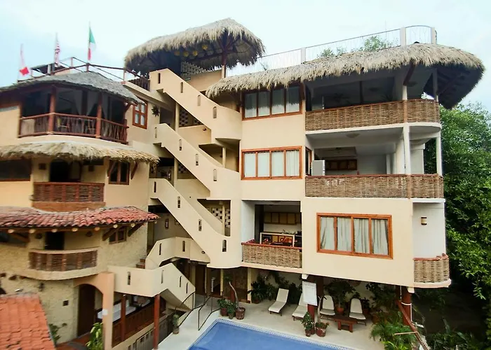 Azucenas Aparthotel 3*