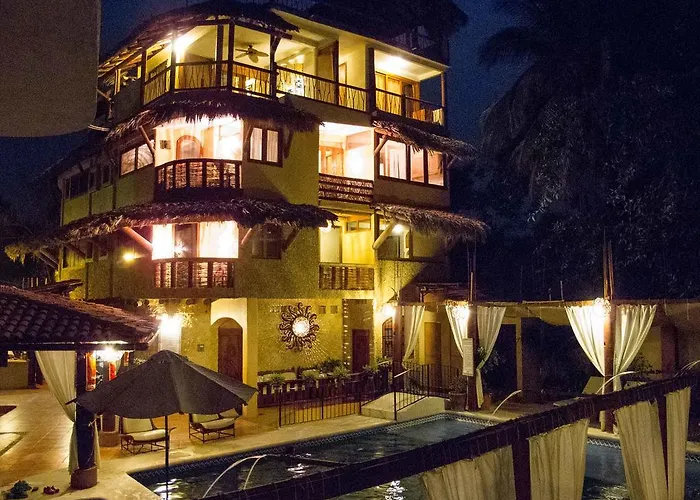 Azucenas Aparthotel