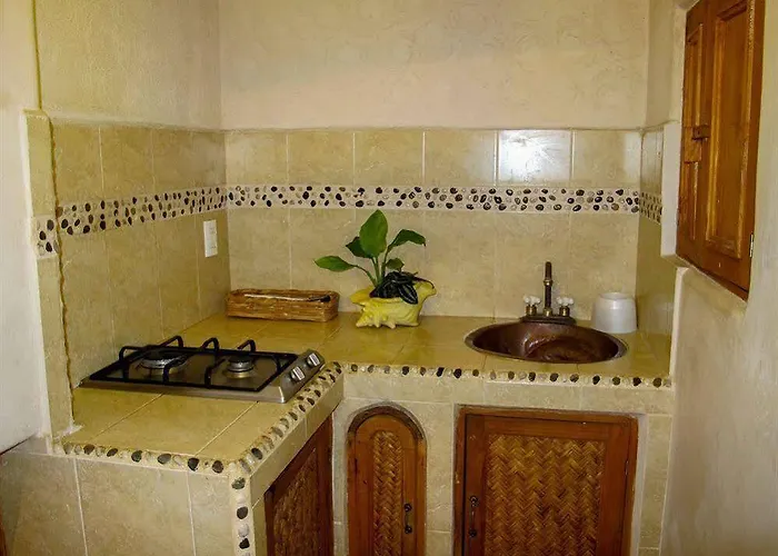 Aparthotel Azucenas 3*